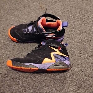 Nike Herachie Phoneix Sun's Edition Very Stylish Always Get A lot Of Compliments